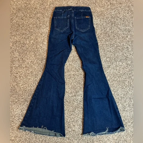 Rock & Roll Cowgirl Dark Blue Flare Jeans - Picture 2 of 3